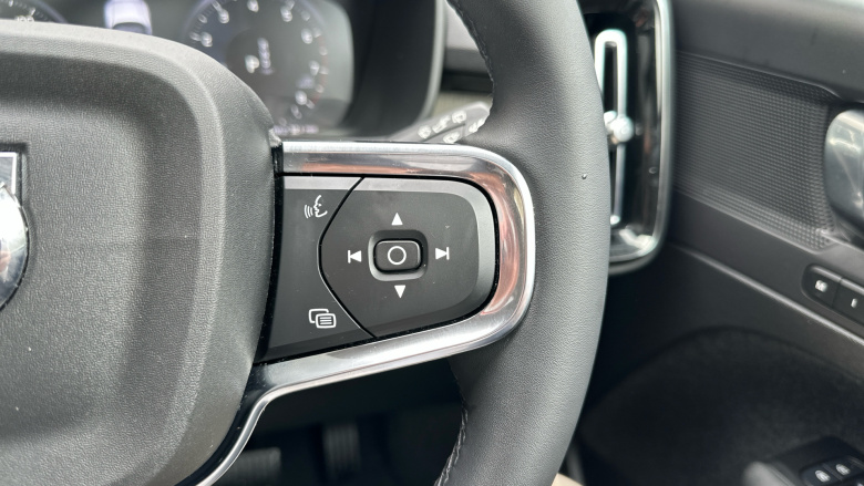 Volvo Xc40 1.5 T3 [163] Inscription 5dr Geartronic Petrol Estate